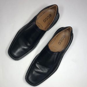 Ecco Shoes